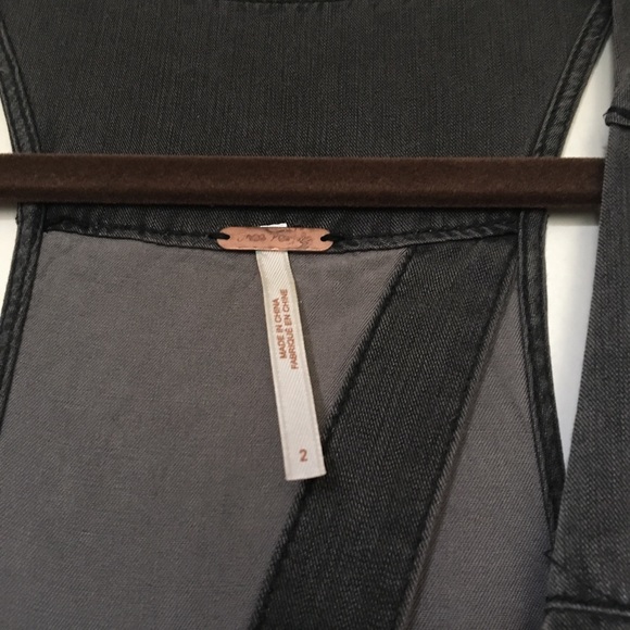 Free People Roaring Rayon Jumpsuit size 2 - Picture 4 of 5